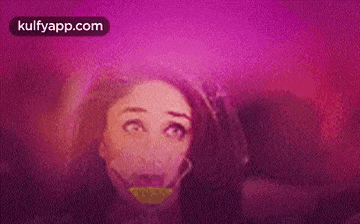 (6.Gif GIF