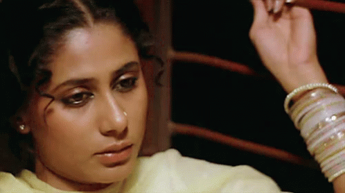 दुखी,  रोना ,Sad Depressed Broken Crying GIF - स्मिता पाटिल Smita Patil GIFs