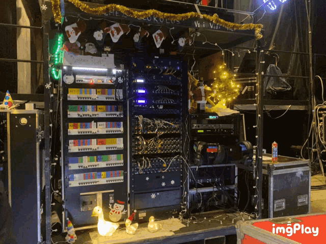 Noel Creche GIF