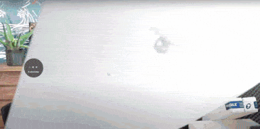 a white screen with a circle that says 1 seconds in the middle