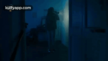Live Telecast | Scared | Frightened.Gif GIF - Live Telecast | Scared | Frightened Kajal Kajal Agarwal GIFs
