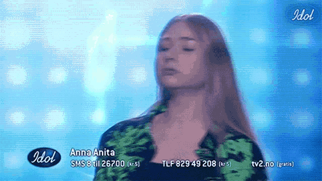 anna anita is a singer on idol and is dancing