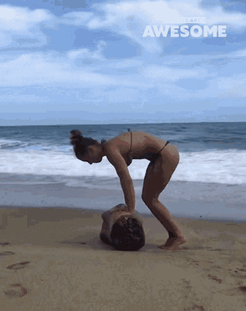 Handstand People Are Awesome GIF - Handstand People Are Awesome Balance GIFs