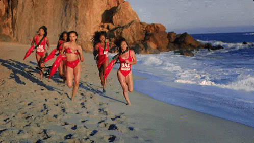 Superlove GIF - Tinashe Running Bae Watch GIFs
