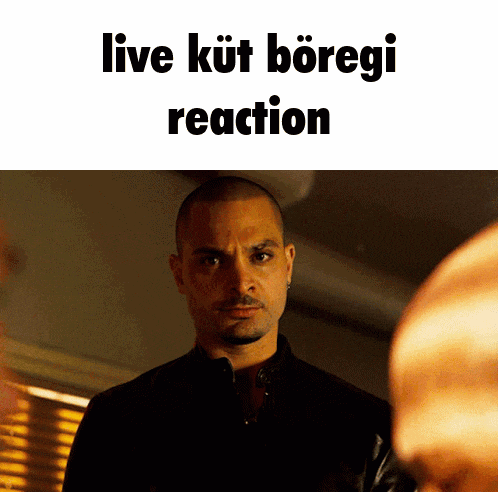 a picture of a man with the words " live küt boregi reaction " above him