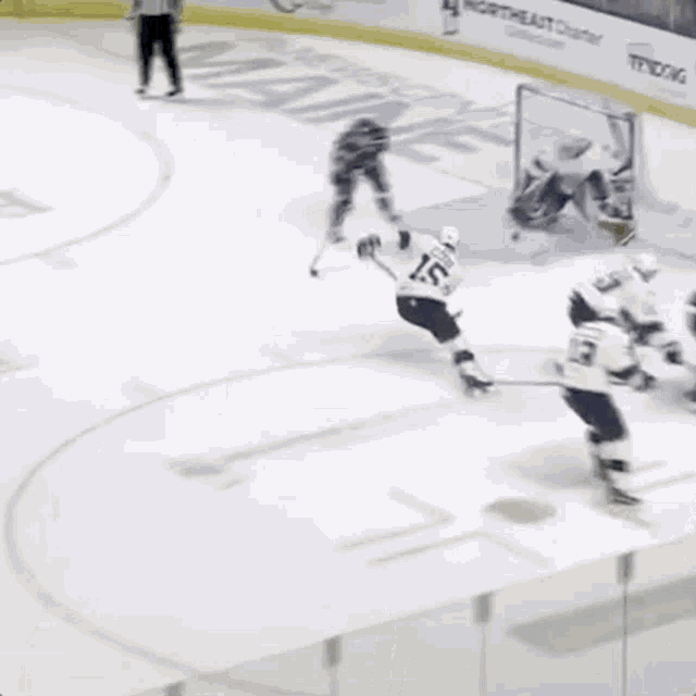 Terrence Wallin Maine Mariners GIF - Terrence Wallin Maine Mariners Celly GIFs
