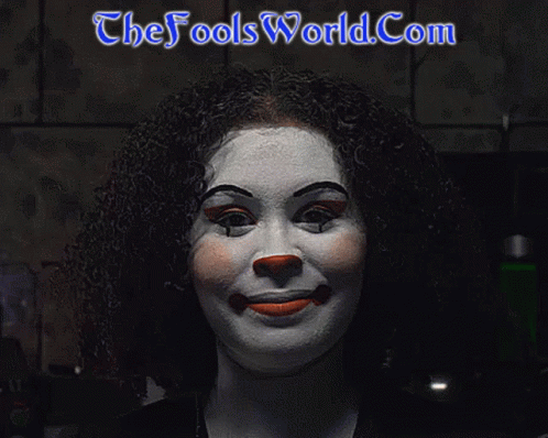 Clown Fools World GIF - Clown Fools World Looking Up GIFs