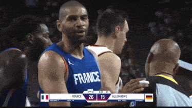 a basketball game between france and germany
