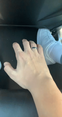 Whyleft Handpic GIF - Whyleft Handpic Ring GIFs