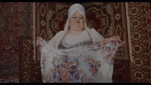 толстый толстая женщина смешное россия танец Little Big GIF - Fat Fatty Chubby GIFs