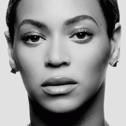 Beyonce Knowles Shrug GIF - Beyonce Knowles Beyonce Shrug GIFs