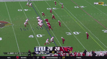 a fox nfl broadcast of a football game between the cardinals and the giants