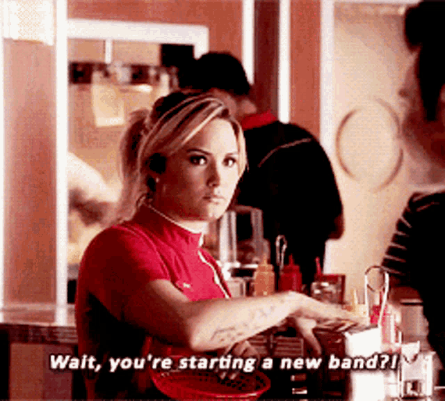 Glee Dani GIF - Glee Dani Wait Youre Starting A New Band GIFs