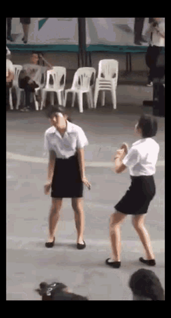 Thai Girl GIF - Thai Girl Dance GIFs