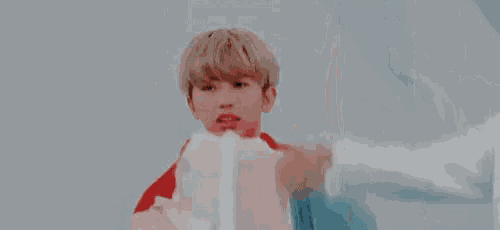 Caizikun GIF