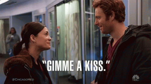 Gimme A Kiss Kisses GIF - Gimme A Kiss Kiss Kisses GIFs