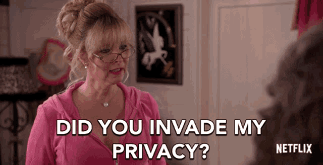 Did You Invade My Privacy Lisa Kudrow GIF - Did You Invade My Privacy Lisa Kudrow Sheree GIFs