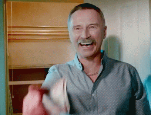 Point And Laugh GIF - Trainspotting2 T2 T2trainspotting GIFs