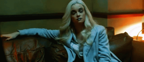 Killer Frost The Flash GIF - Killer Frost The Flash Frosty Oprah GIFs