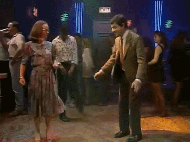 Mr Bean Dance GIF - Mr Bean Dance Pelvic Thrust GIFs