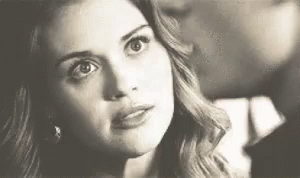 Mesmerized Day Dreaming GIF - Mesmerized Day Dreaming Lydia GIFs