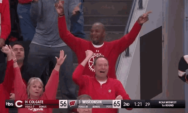 a basketball game between colgate and wisconsin is being played