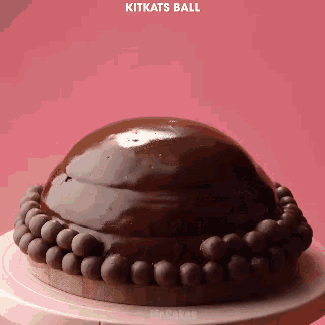 a cake that looks like a kitkat ball