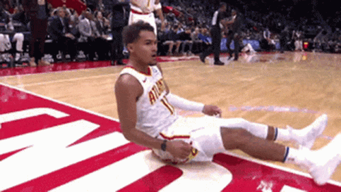 Trae Young Shimmy GIF - Trae Young Shimmy Dancing GIFs