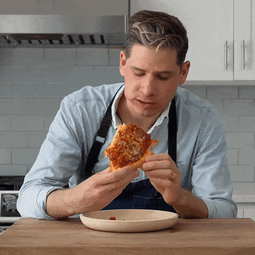 Yummy Brian Lagerstrom GIF - Yummy Brian Lagerstrom Eating Pizza GIFs