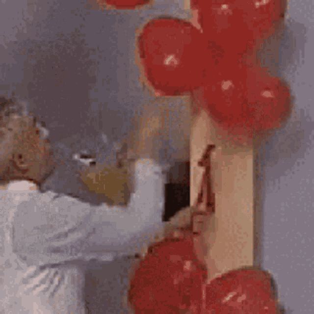 Isso Balloons GIF - Isso Balloons Popping GIFs