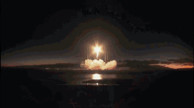 Vidt Moon GIF - Vidt Moon Rocket GIFs