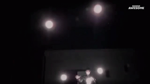 Juggling People Are Awesome GIF - Juggling People Are Awesome Light GIFs