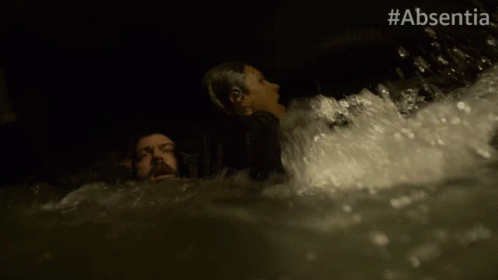 Drowning Matthew Le Nevez GIF - Drowning Matthew Le Nevez Cal Isaac GIFs