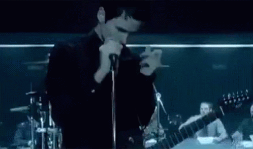 Muse Snapping GIF - Muse Snapping Performing GIFs