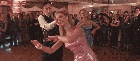 Romy And Michelle - Reunion GIF - Reunion Romy And Michelle Lisa Kudrow GIFs