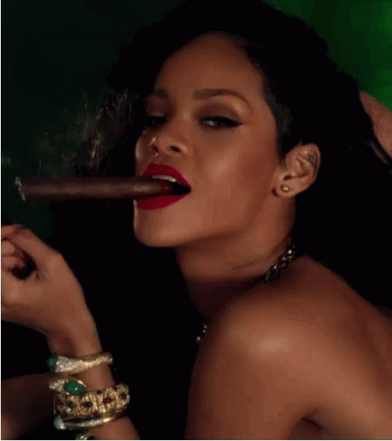 Cigar Rihanna GIF - Cigar Rihanna Riri GIFs