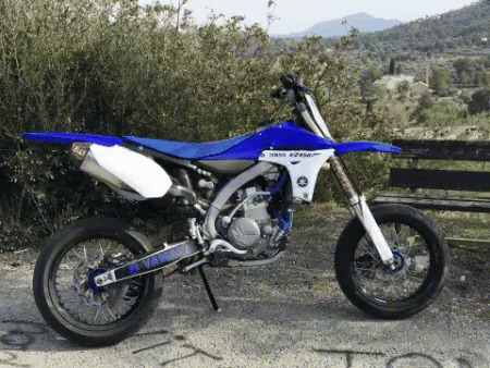 Yamaha Bike GIF