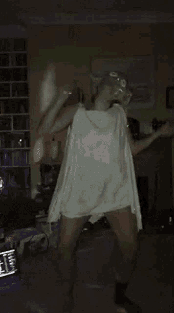 Dobby Drunk GIF - Dobby Drunk Dance GIFs