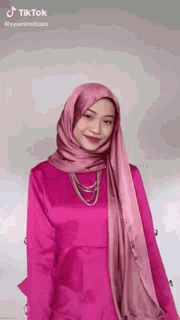 Hijab Cantik GIF - Hijab Cantik Cewek GIFs
