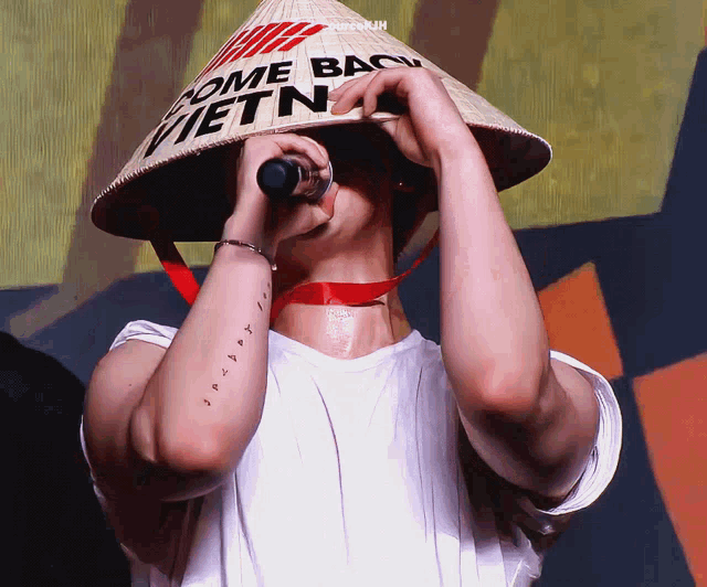 Jinhwan Ikon GIF