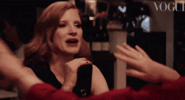Jessica Chastain Dancing GIF - Jessica Chastain Dancing Showing GIFs
