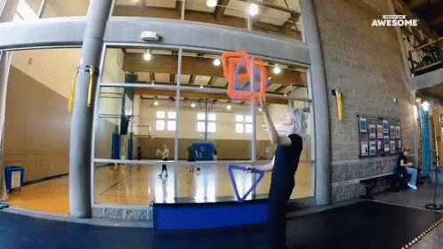 Juggling People Are Awesome GIF - Juggling People Are Awesome Focus GIFs