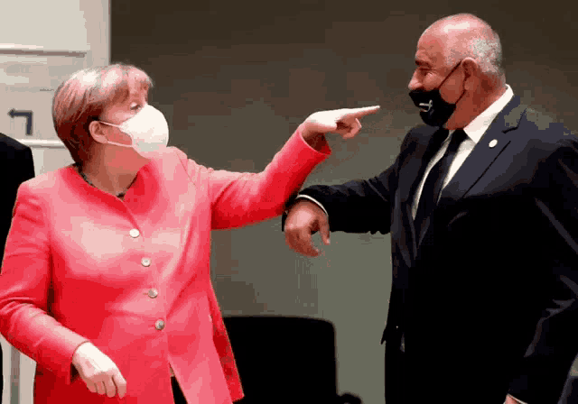 Merkel Angela Merkel GIF - Merkel Angela Merkel Nose GIFs