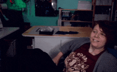 a person wearing a shirt that says " hope you like "