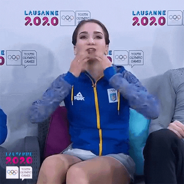 Blow Kiss Youth Olympic Games GIF - Blow Kiss Youth Olympic Games Flying Kiss GIFs