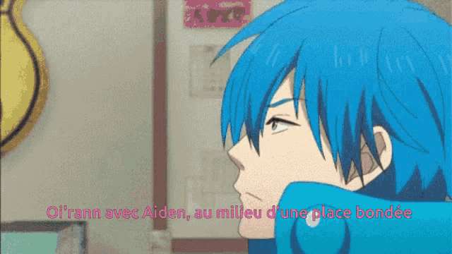 a blue haired anime character with the words o'rann avec aiden au milieu d' une place bondee below him
