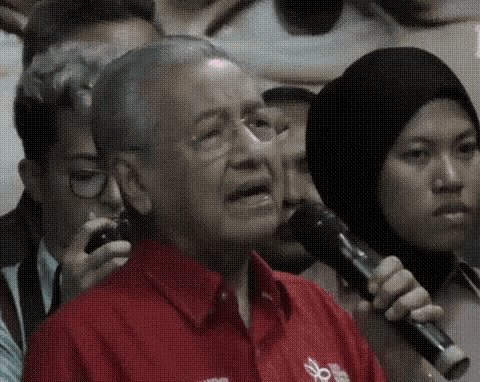 Tun Mahathir Lupa GIF - Tun Mahathir Lupa Lawak GIFs
