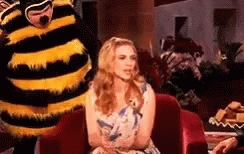 Scarlett Johansson Bee GIF - Scarlett Johansson Bee Mascot GIFs