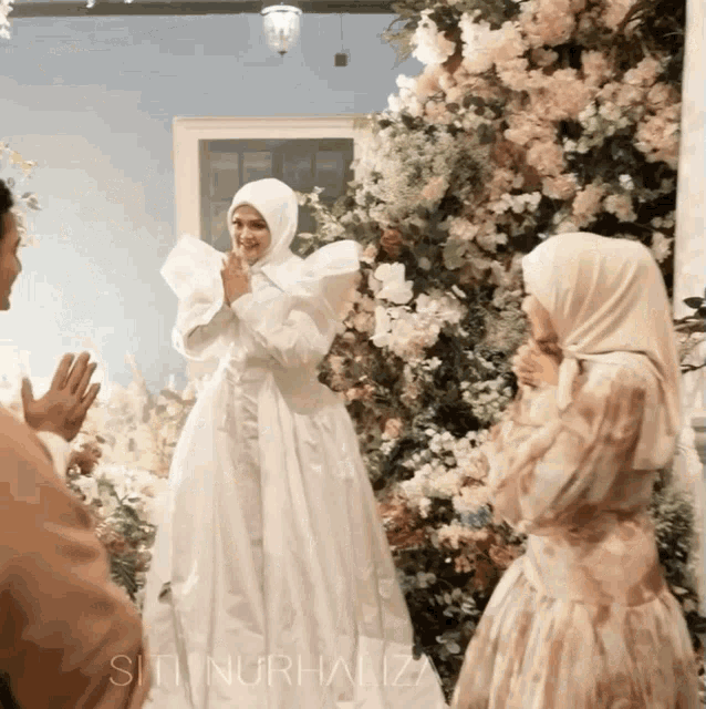 Siti Nurhaliza Ctdk GIF - Siti Nurhaliza Ctdk White GIFs