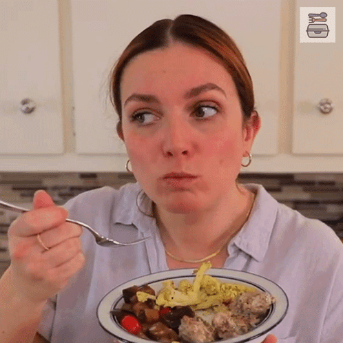 So Delicious Emily Brewster GIF - So Delicious Emily Brewster Food Box Hq GIFs
